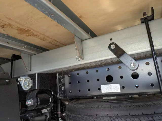 三菱 キャンター 2RG-FEA20(2WD)の写真16