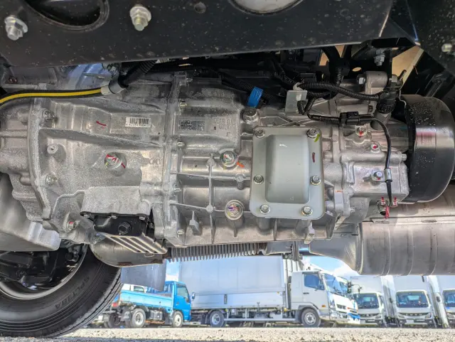 三菱 キャンター 2RG-FEA20(2WD)の写真19