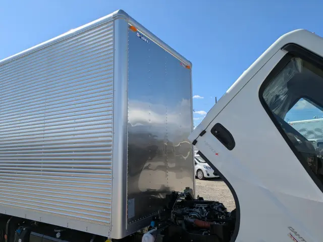 三菱 キャンター 2RG-FEA20(2WD)の写真40