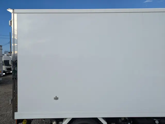 三菱 キャンター 2RG-FBAV0(2WD)の写真34
