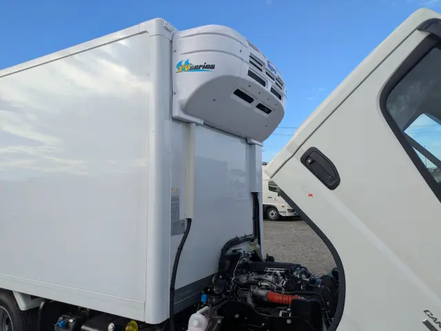 三菱 キャンター 2RG-FBAV0(2WD)の写真42
