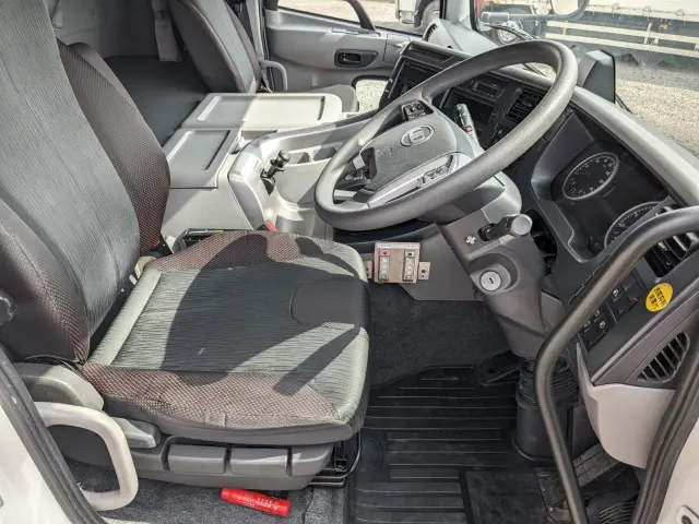 UD クオン 2PG-GK5AAD(2WD)の写真19