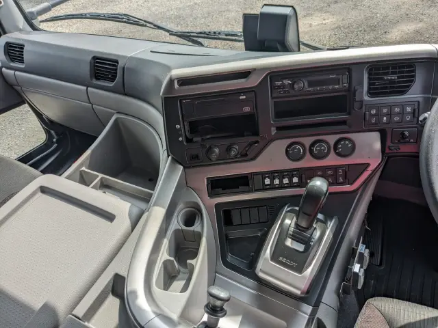 UD クオン 2PG-GK5AAD(2WD)の写真24