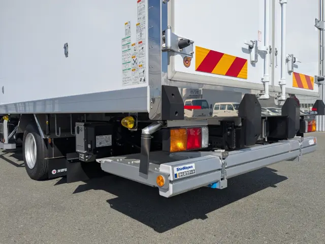 三菱 ファイター 2KG-FK65F(2WD)の写真7