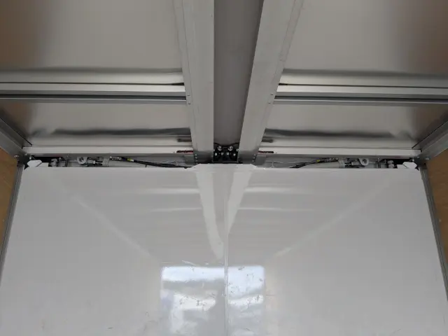 日野 レンジャー 2KG-FD2ABG(2WD)の写真29