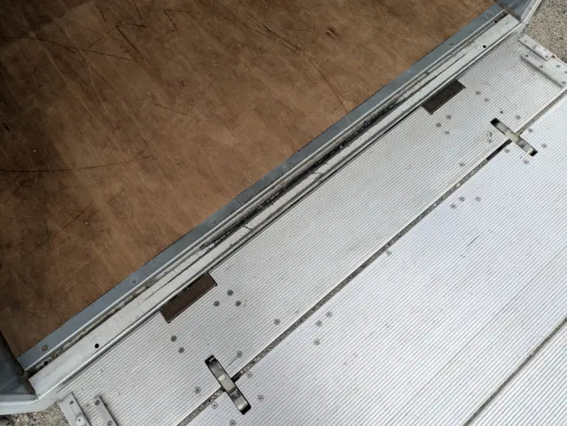 三菱 キャンター 2PG-FEB80(2WD)の写真12