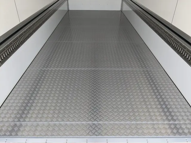 三菱 ファイター 2KG-FK65F(2WD)の写真14