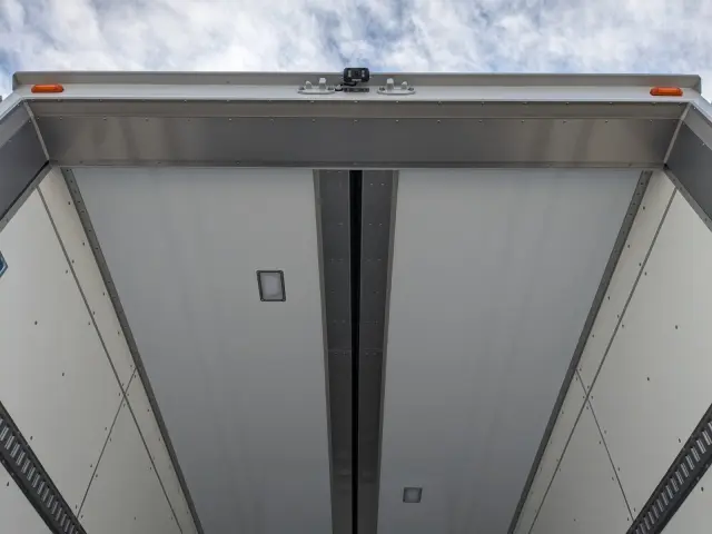 三菱 ファイター 2KG-FK65F(2WD)の写真9