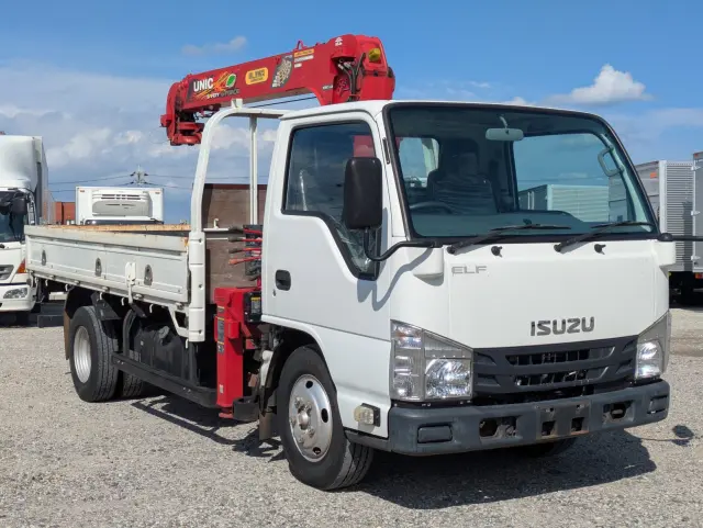 いすゞ エルフ TPG-NKR85AR(2WD)の写真2