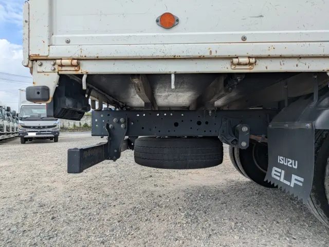 いすゞ エルフ TPG-NPR85AR(2WD)の写真20