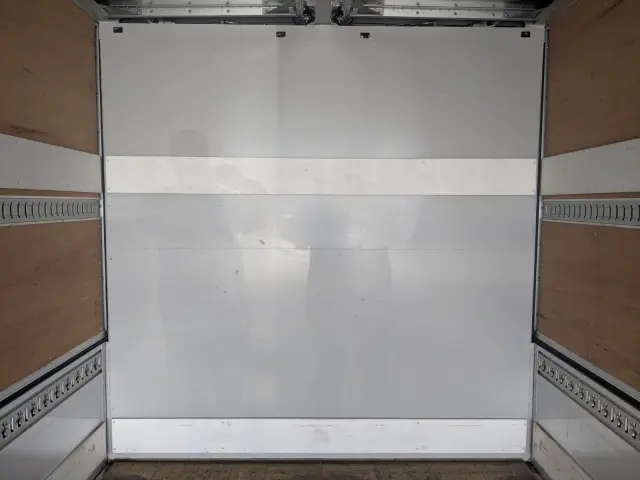 いすゞ フォワード 2RG-FRR90T4(2WD)の写真19