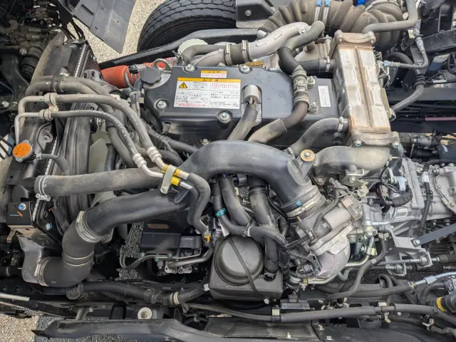 いすゞ フォワード 2RG-FRR90T4(2WD)の写真36