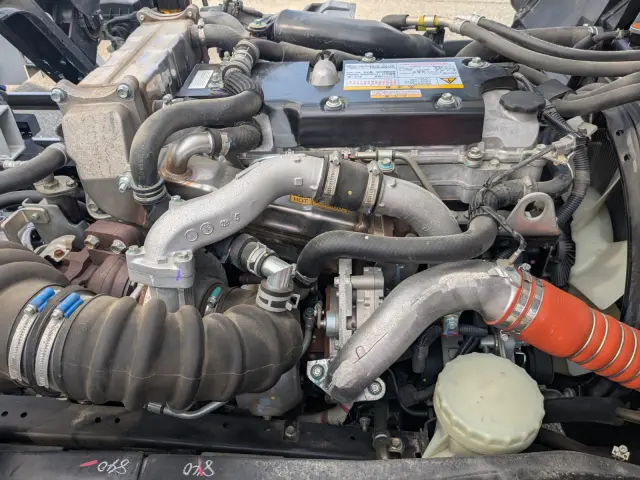 いすゞ フォワード 2RG-FRR90T4(2WD)の写真37