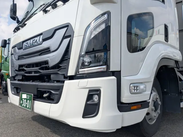 いすゞ フォワード 2RG-FRR90T4(2WD)の写真45