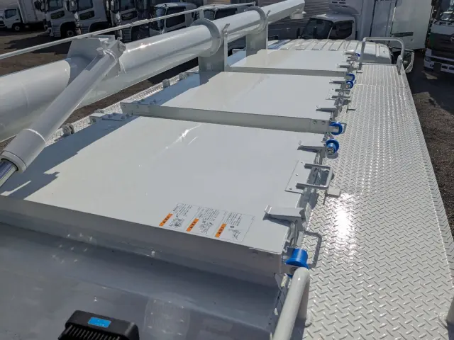 三菱 ファイター 2KG-FK62F(2WD)の写真14