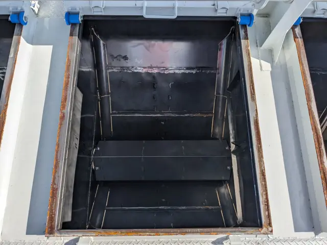 三菱 ファイター 2KG-FK62F(2WD)の写真17