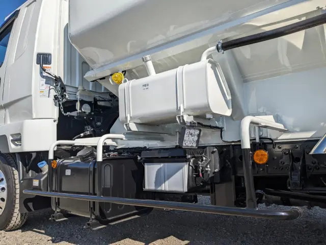 三菱 ファイター 2KG-FK62F(2WD)の写真27