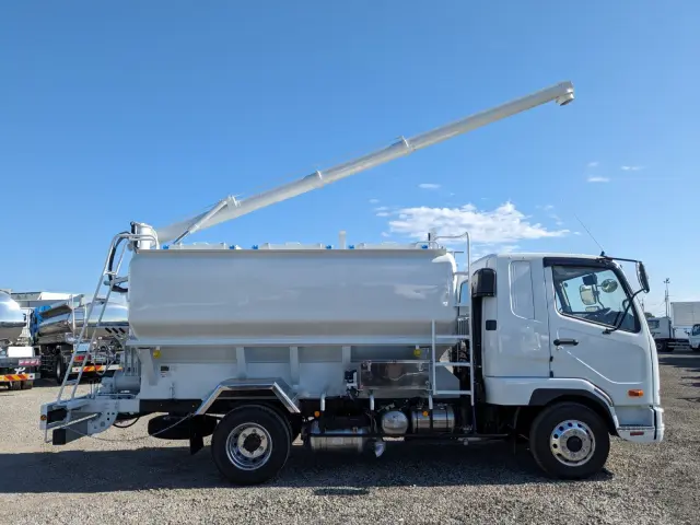 三菱 ファイター 2KG-FK62F(2WD)の写真32