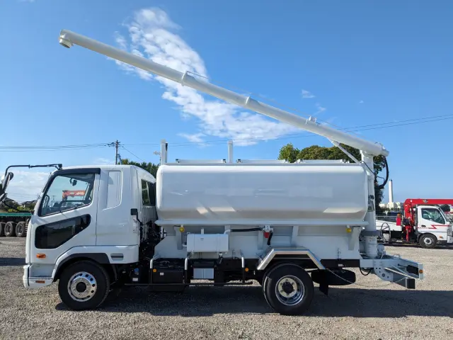 三菱 ファイター 2KG-FK62F(2WD)の写真33