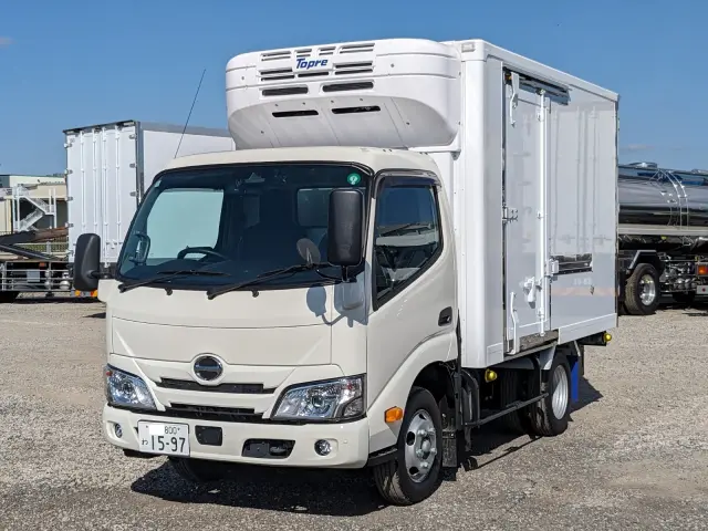 日野 デュトロ 2KG-XZC605M(2WD)の写真1