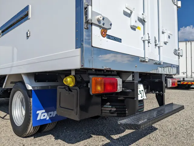 日野 デュトロ 2KG-XZC605M(2WD)の写真8