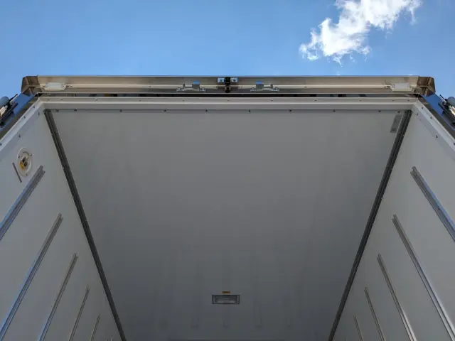 日野 デュトロ 2KG-XZC605M(2WD)の写真11