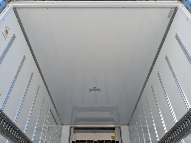 日野 デュトロ 2KG-XZC605M(2WD)の写真13