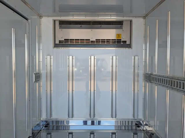 日野 デュトロ 2KG-XZC605M(2WD)の写真16