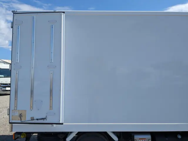 日野 デュトロ 2KG-XZC605M(2WD)の写真27