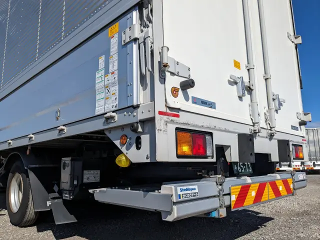 三菱 ファイター 2KG-FK65F(2WD)の写真8