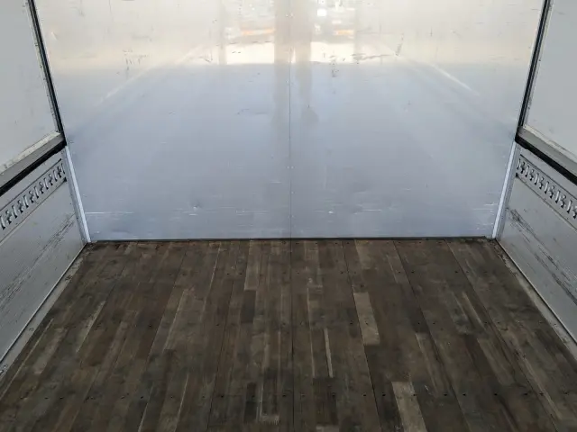 三菱 ファイター 2KG-FK65F(2WD)の写真18