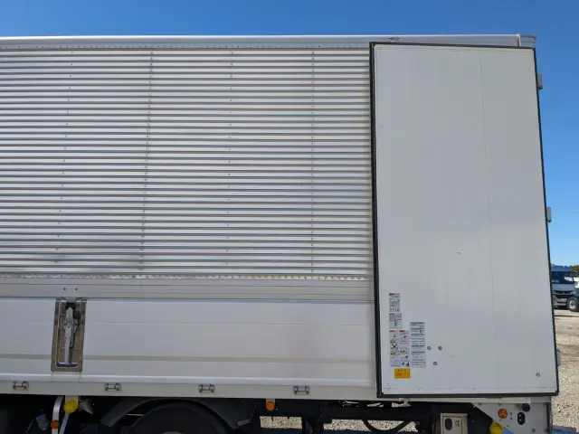 三菱 ファイター 2KG-FK65F(2WD)の写真24