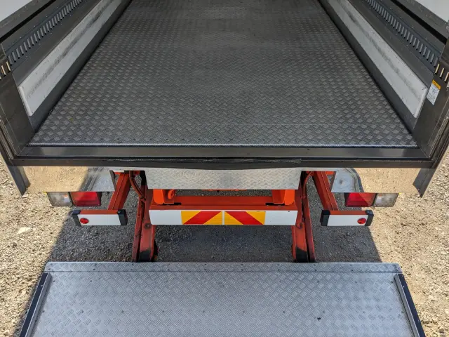 日野 レンジャー 2KG-FC2ABG(2WD)の写真13