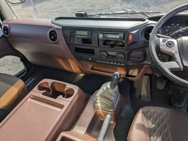 日野 レンジャー 2KG-FC2ABG(2WD)の写真40