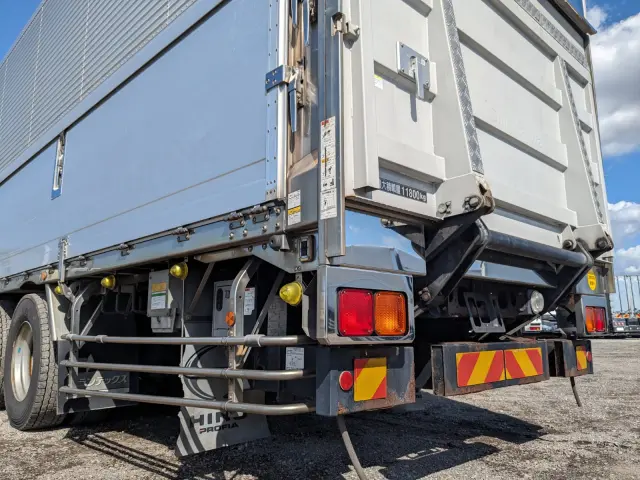 日野 プロフィア QPG-FS1EWEG(6x4)の写真8