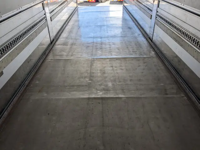 日野 プロフィア QPG-FS1EWEG(6x4)の写真20