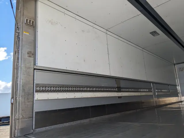 日野 プロフィア QPG-FS1EWEG(6x4)の写真22