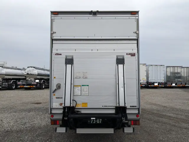 いすゞ エルフ TKG-NMR85AN(2WD)の写真6