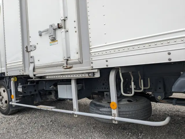 いすゞ エルフ TKG-NMR85AN(2WD)の写真29