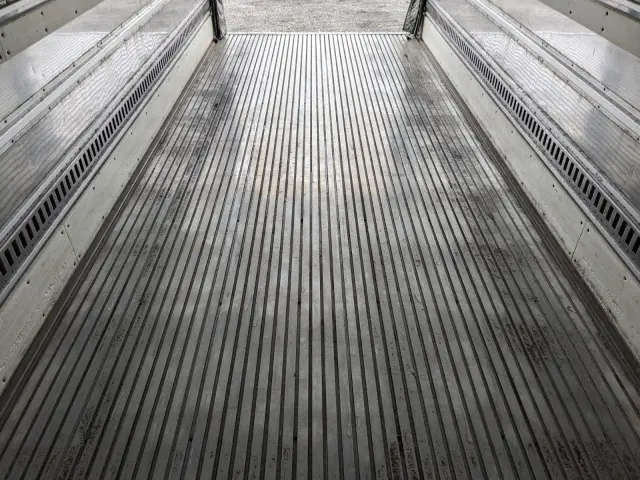 日野 レンジャー BKG-FC7JKYA(2WD)の写真23