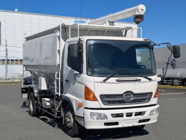 日野 レンジャー QKG-FJ7JEAA(2WD)の写真3