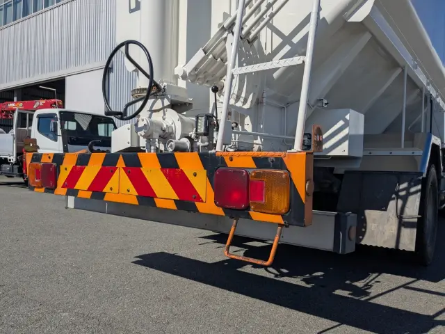 日野 レンジャー QKG-FJ7JEAA(2WD)の写真7