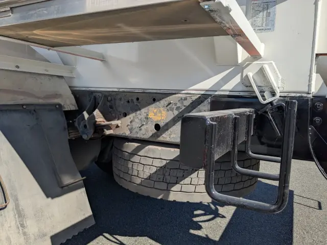 日野 レンジャー QKG-FJ7JEAA(2WD)の写真10