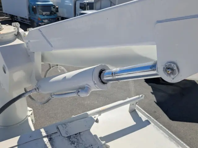 日野 レンジャー QKG-FJ7JEAA(2WD)の写真23