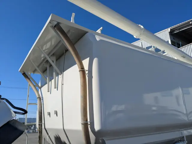 日野 レンジャー QKG-FJ7JEAA(2WD)の写真31