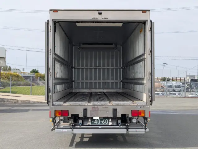 日野 レンジャー TKG-GD7JMAG(2WD)の写真9