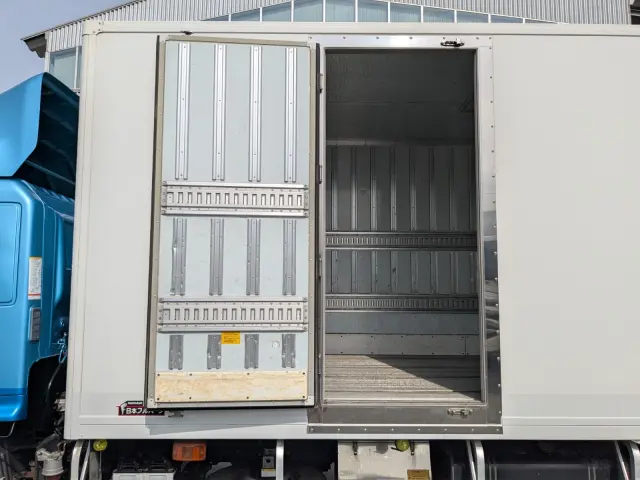 日野 レンジャー TKG-GD7JMAG(2WD)の写真13