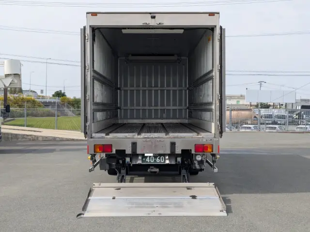 日野 レンジャー TKG-GD7JMAG(2WD)の写真31