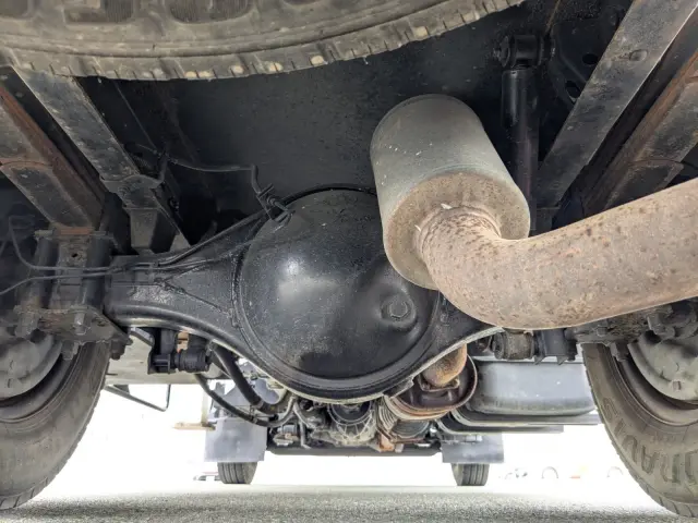 いすゞ エルフ PDG-NPR75N(2WD)の写真12