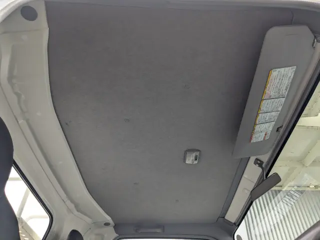 いすゞ エルフ PDG-NPR75N(2WD)の写真31